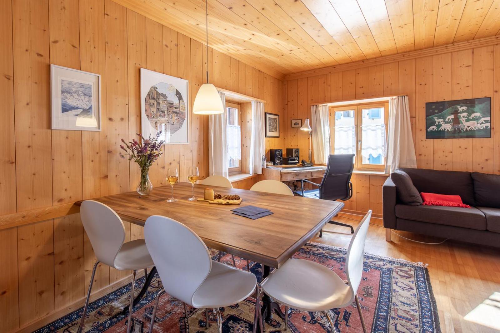 Chasa Tredeschin Apartment ชกูอล ภายนอก รูปภาพ
